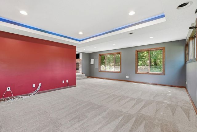 10515 Old County Road 15, Plymouth, MN 55441
