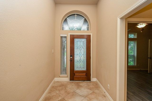 2911 Village Brook Lane, Pearland, TX 77584