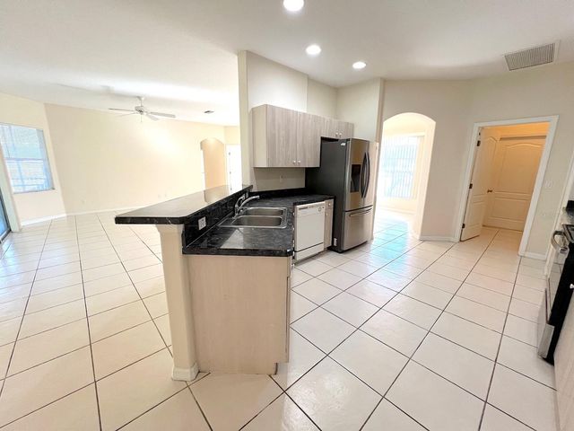 16 ZORLOU COURT, Palm Coast, FL 32164