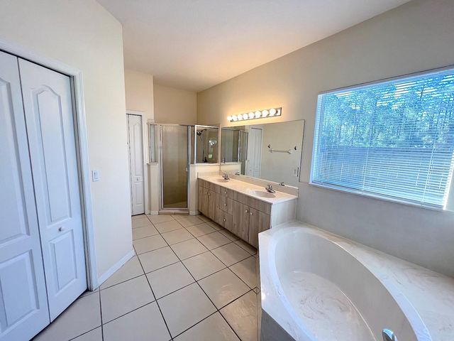 16 ZORLOU COURT, Palm Coast, FL 32164