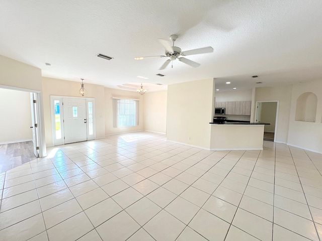 16 ZORLOU COURT, Palm Coast, FL 32164