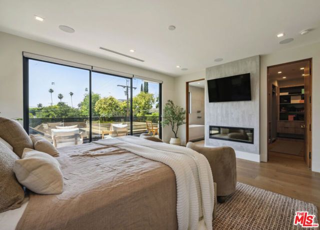 4299 Elmer Avenue, North Hollywood (los Angeles), CA 91602