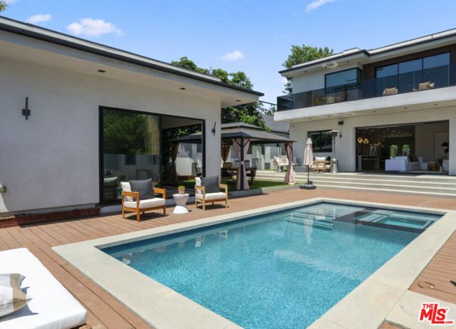 4299 Elmer Avenue, North Hollywood (los Angeles), CA 91602