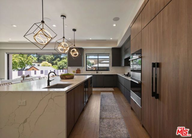 4299 Elmer Avenue, North Hollywood (los Angeles), CA 91602