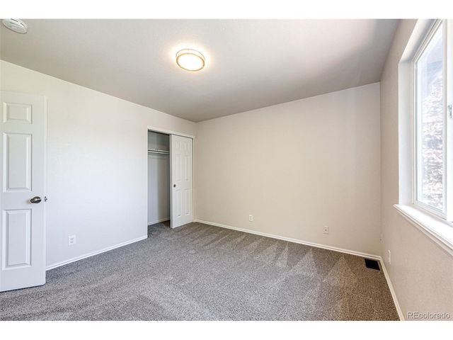 3173 E 106th Ave, Northglenn, CO 80233