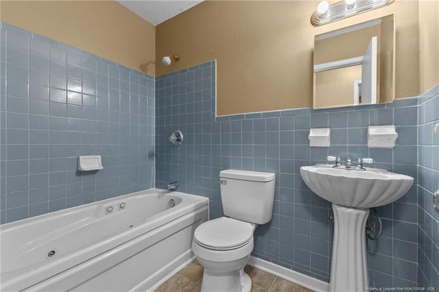 1206 Kienast Drive, Fayetteville, NC 28314