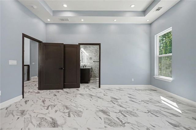 1515 Grayson Parkway, Grayson, GA 30017