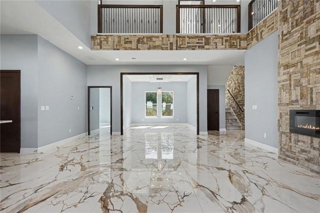 1515 Grayson Parkway, Grayson, GA 30017