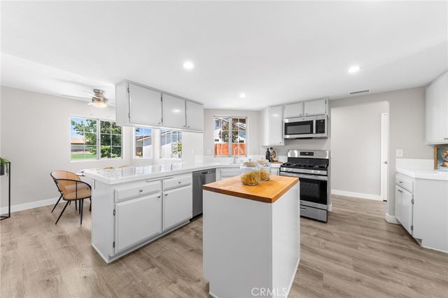 4104 Devonport Court, Hemet, CA 92545