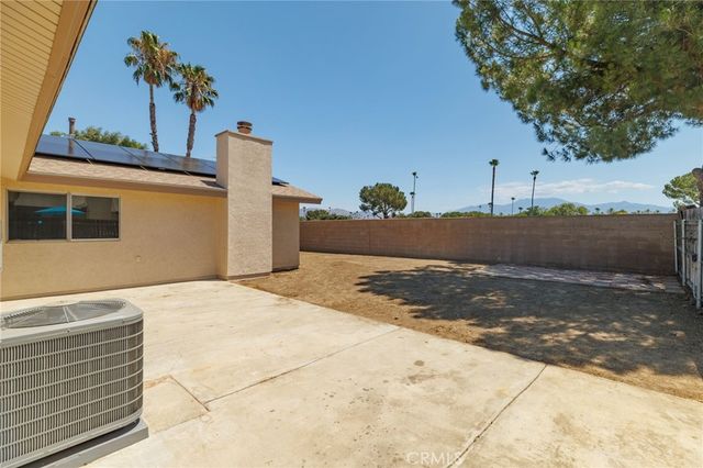 4104 Devonport Court, Hemet, CA 92545