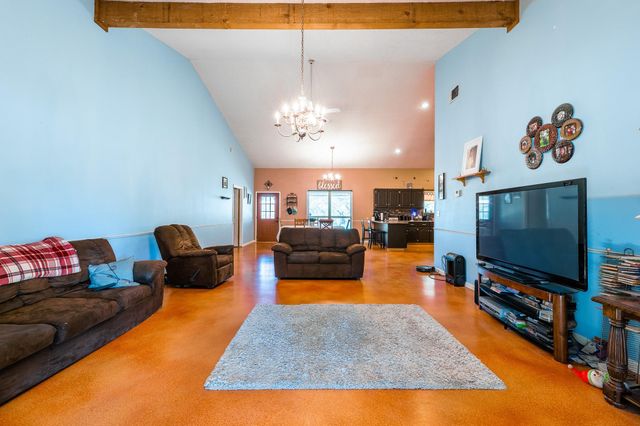 2700 County Road 224, Florence, TX 76527