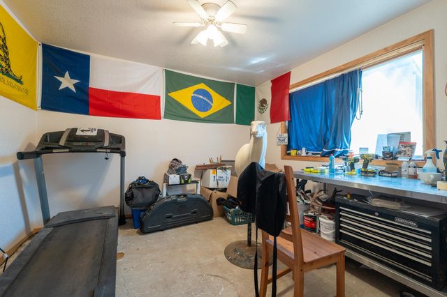 2700 County Road 224, Florence, TX 76527
