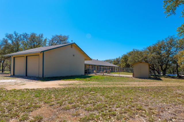 2700 County Road 224, Florence, TX 76527