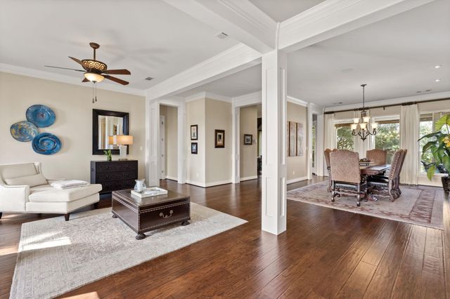 101 Diamond HL, Horseshoe Bay, TX 78657