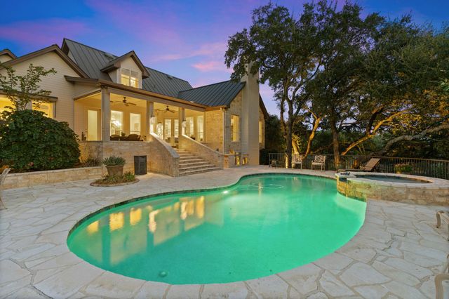 101 Diamond HL, Horseshoe Bay, TX 78657