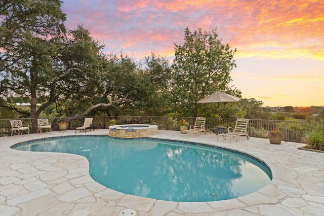 101 Diamond HL, Horseshoe Bay, TX 78657