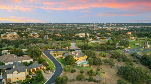 101 Diamond HL, Horseshoe Bay, TX 78657