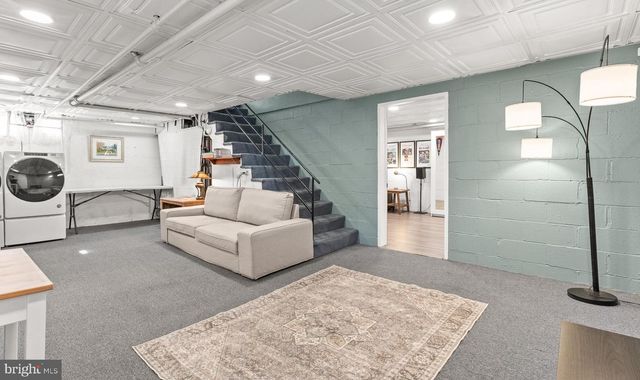 233 N 3RD ST, New Freedom, PA 17349