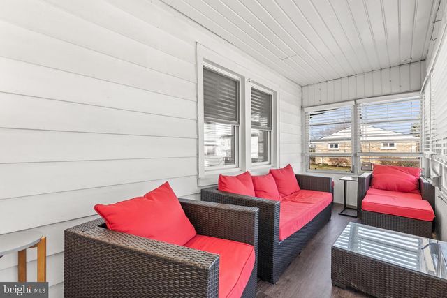 233 N 3RD ST, New Freedom, PA 17349