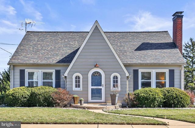 233 N 3RD ST, New Freedom, PA 17349