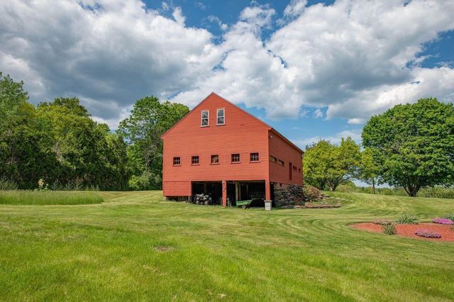 210 Ten Rod Road, Rochester, NH 03867