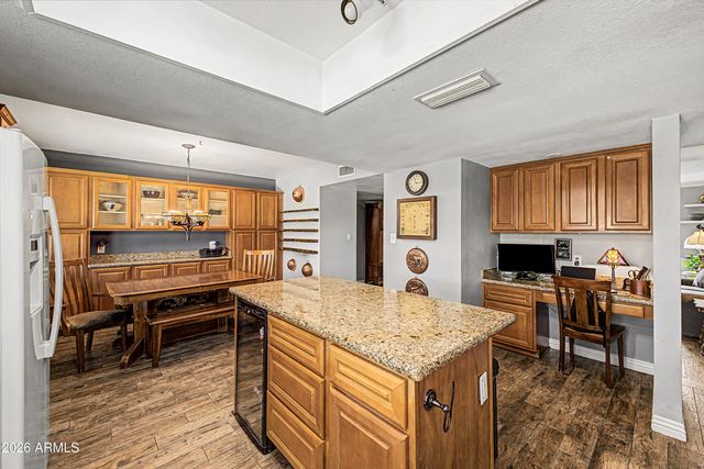 2642 W JUANITA Circle, Mesa, AZ 85202