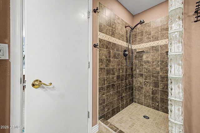 2642 W JUANITA Circle, Mesa, AZ 85202