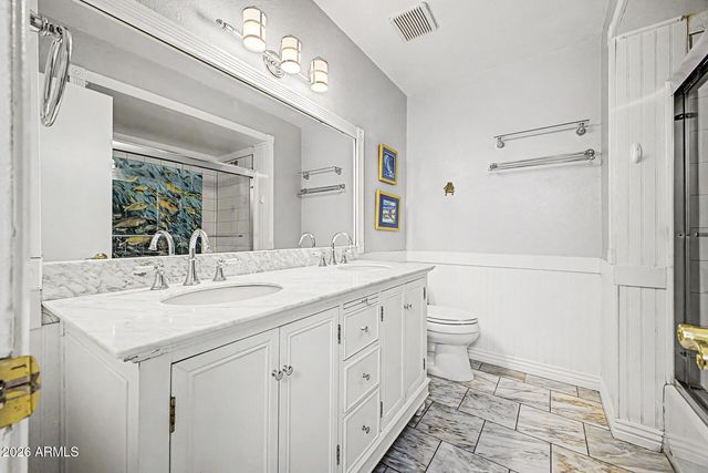 2642 W JUANITA Circle, Mesa, AZ 85202