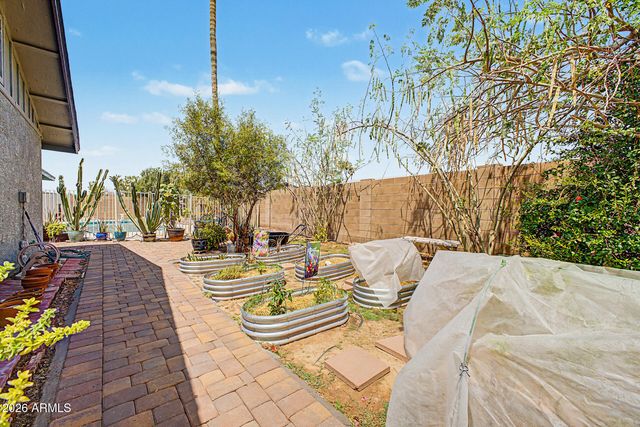 2642 W JUANITA Circle, Mesa, AZ 85202