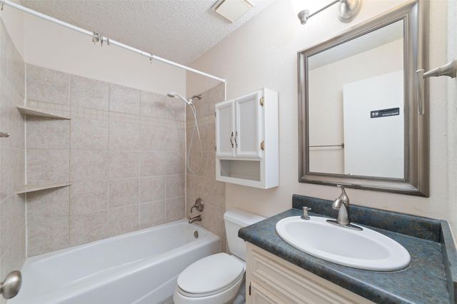 7122 S Dairy Ashford Road, Houston, TX 77072