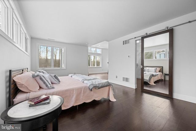 80 FLINTLOCK LN, Phoenixville, PA 19460