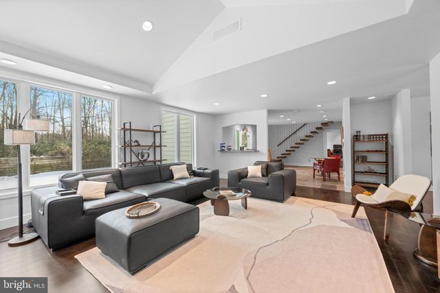 80 FLINTLOCK LN, Phoenixville, PA 19460