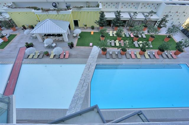 1300 S Miami Ave 1407, Miami, FL 33130