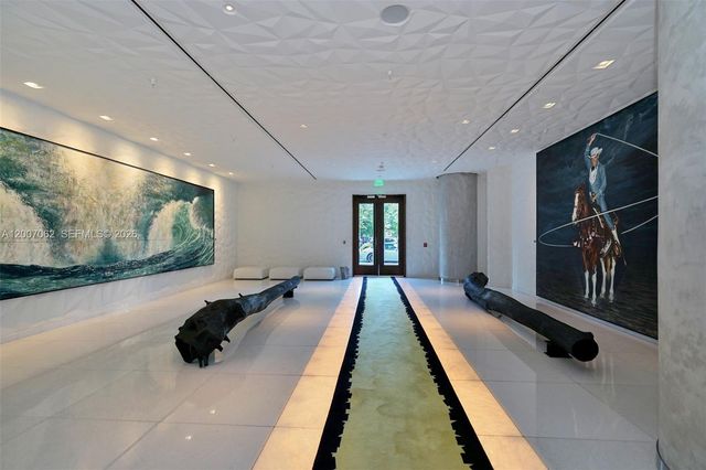 1300 S Miami Ave 1407, Miami, FL 33130