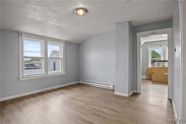 1810 Niagara Street, Niagara Falls, NY 14303