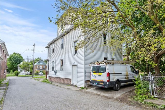 1810 Niagara Street, Niagara Falls, NY 14303