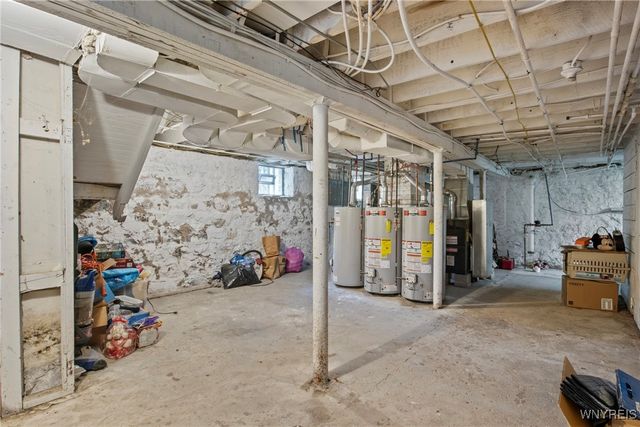 1810 Niagara Street, Niagara Falls, NY 14303