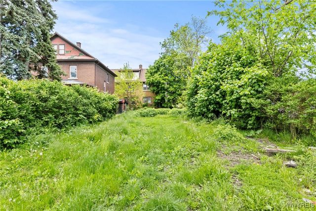 1810 Niagara Street, Niagara Falls, NY 14303