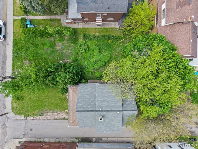 1810 Niagara Street, Niagara Falls, NY 14303