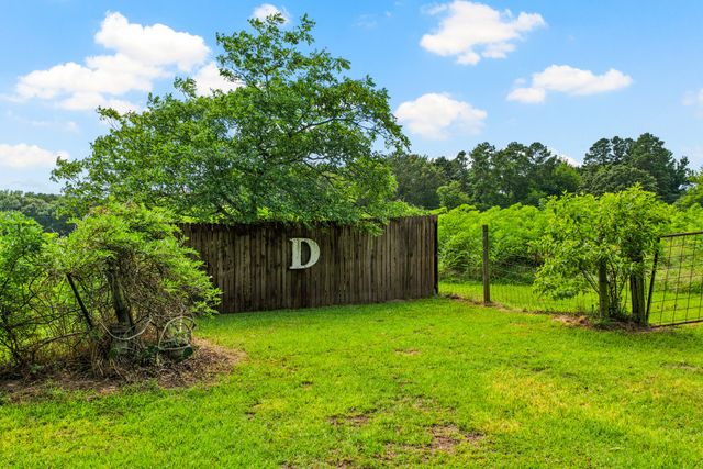 1031 CR 1770, Mt Pleasant, TX 75455