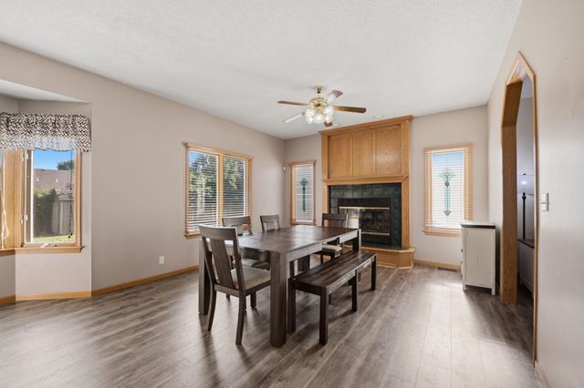 9818 W Bella Vista, Wichita, KS 67212