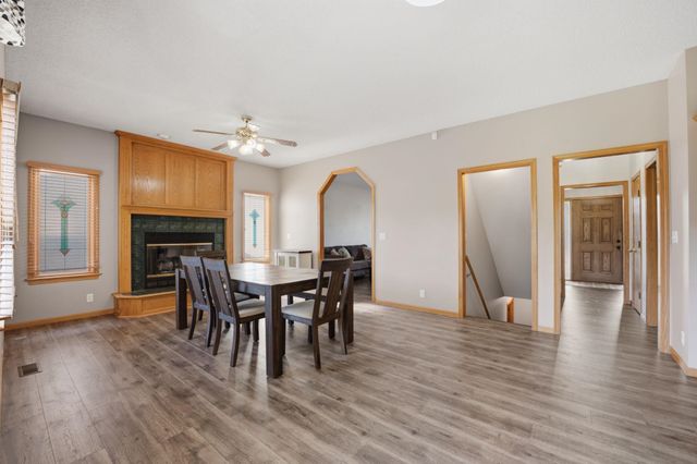 9818 W Bella Vista, Wichita, KS 67212