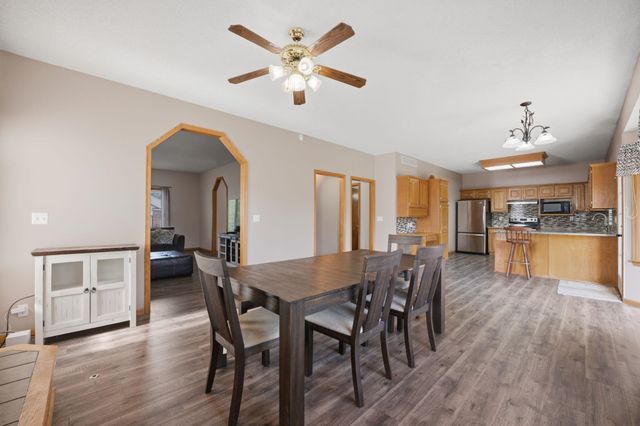 9818 W Bella Vista, Wichita, KS 67212