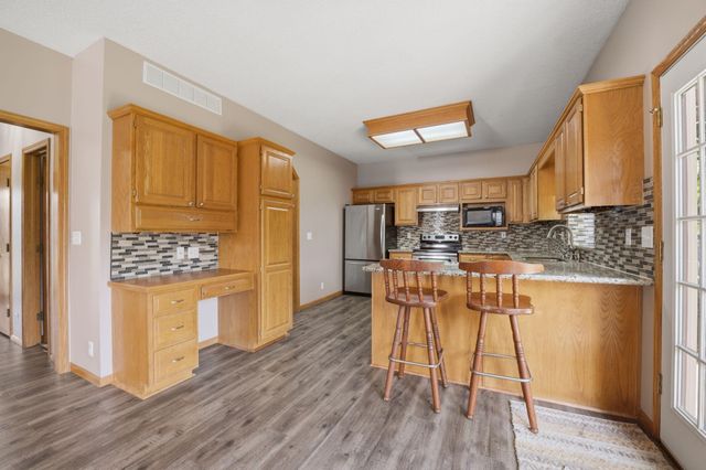 9818 W Bella Vista, Wichita, KS 67212