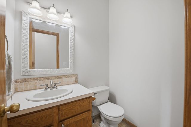 9818 W Bella Vista, Wichita, KS 67212