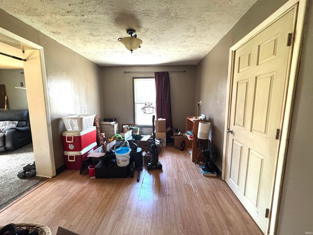 7427 N Red Hill Road, Ellettsville, IN 47429