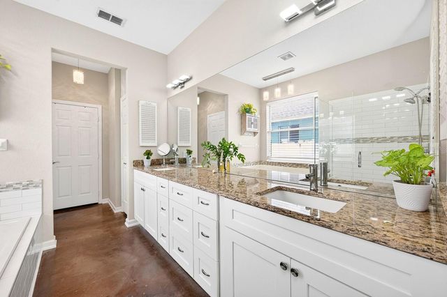 1135 TOLUKE POINT, Orlando, FL 32828
