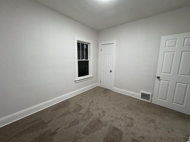 3157 S 8th STREET, Milwaukee, WI 53215