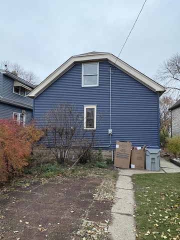 3157 S 8th STREET, Milwaukee, WI 53215