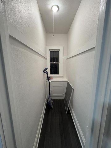 3157 S 8th STREET, Milwaukee, WI 53215